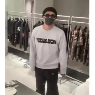 Supreme - supreme 3代目 登坂広臣 Mの通販 by bambi｜シュプリーム