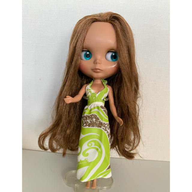 小売業者 ネオブライス マヌヘアリィパラダイスガール