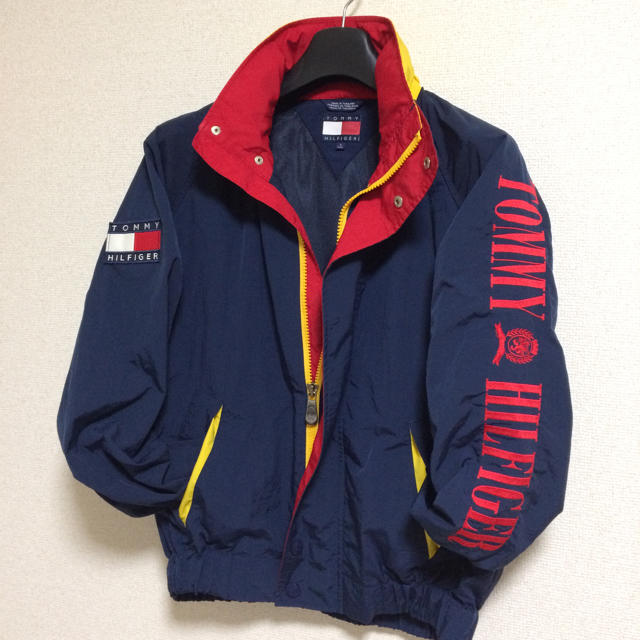 TOMMY HILFIGER - T-Pablow着用モデル TOMMY HILFIGER ナイロン