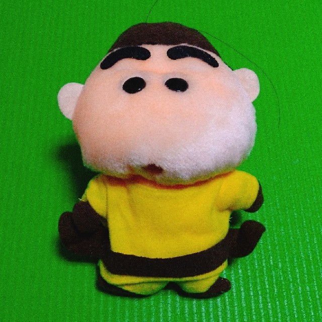 クレヨンしんちゃん ゴキブリコスプレ 着せ替え可能の通販 by へろーめ