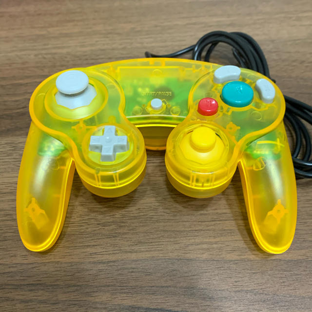 新品 レア色❗️】ゲームキューブ コントローラー 【クリアイエロー