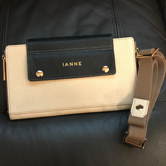 ATAO - 専用【IANNE】イアンヌポリーヌブラックベリークラッチウエスト