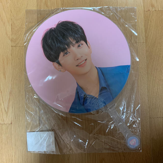SEVENTEEN - ケレン ジョシュア うちわの通販 by jicheol