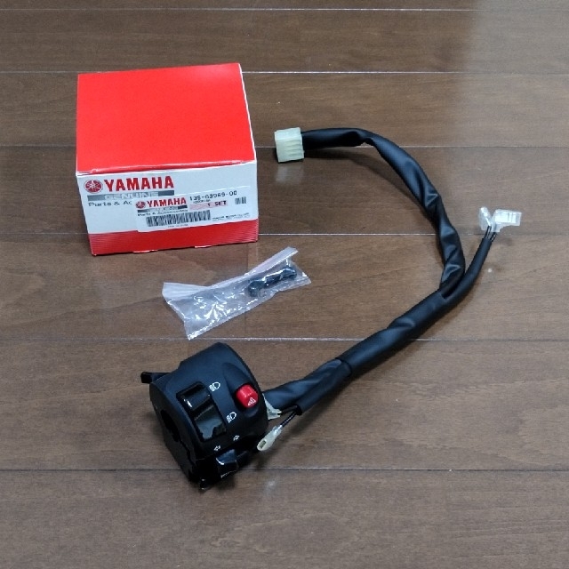ヤマハ - ヤマハ 純正左ハンドルスイッチ（R6用）の通販 by 地球防衛隊