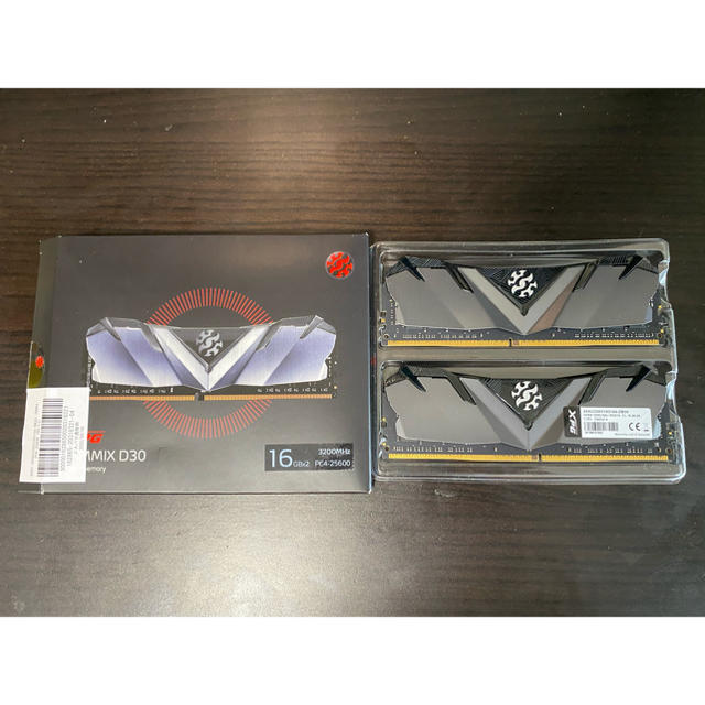 ADATA DDR4 3200 16GB x2 32GB XPG メモリの通販 by うどん's shop｜ラクマ