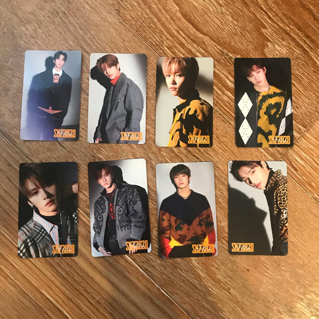 スキズ straykids skz2020 カレンダー トレカ コンプの通販 by しゆん