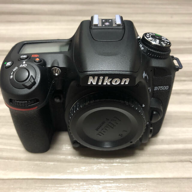 Nikon d7500 レンズ2本付き : Nikon D7500 Two Lens Outfit Nikon