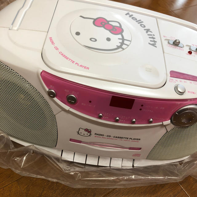 ハローキティ - 新品☆AM/FM CDラジカセ キティちゃん(๑˃̵ᴗ˂̵) レア