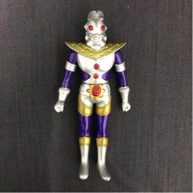 ウルトラマン キング ソフビ フィギュアの通販 by kayo's shop｜ラクマ