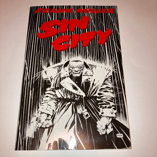 シンシティ - フランク・ミラー [洋書 アメコミ]の通販 by トーン's