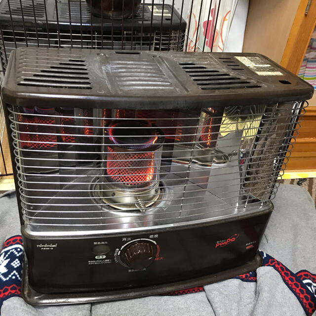 トヨトミ 石油ストーブ RS-270 4.0L 木造8畳・コンクリート11畳の通販