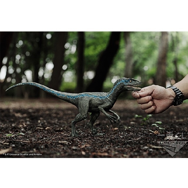 BANDAI - 一番くじ ジュラシックワールド/炎の王国 A賞ブルー