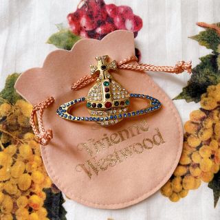 Vivienne Westwood（ブローチ/コサージュ ・ ゴールド/金色系）の