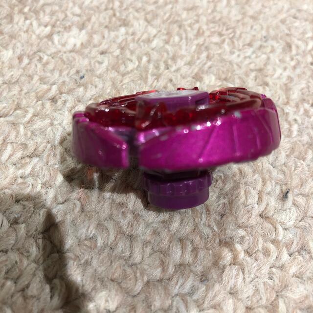 メタルファイト ベイブレード アースアクイラ145WD メタリック赤レッド