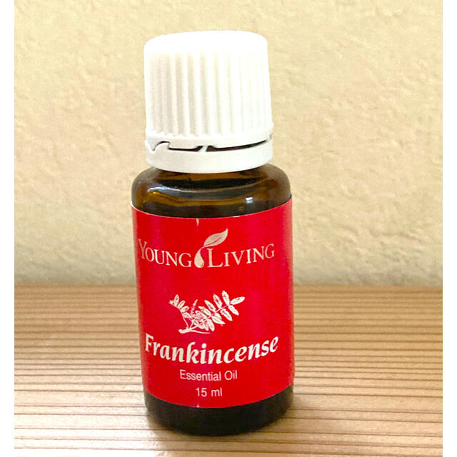 新品☆ヤングリビング フランキンセンス アロマ エッセンシャル 精油