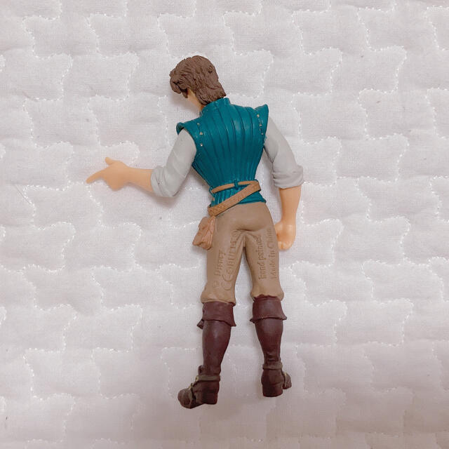 ラプンツェル - 塔の上のラプンツェル ユージーン フィギュアの通販 by