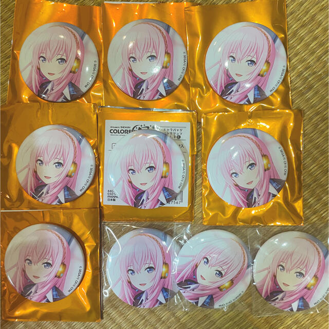 プロセカ 巡音ルカ 缶バッジ 80 個 モアジャン ステージのセカイ