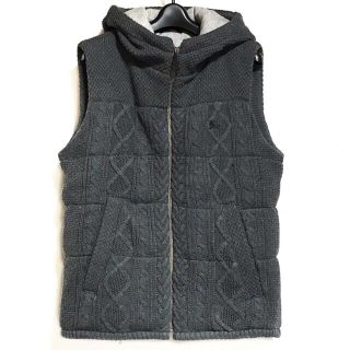 BURBERRY BLACK LABEL（ダウンベスト）のフリマアイテム一覧