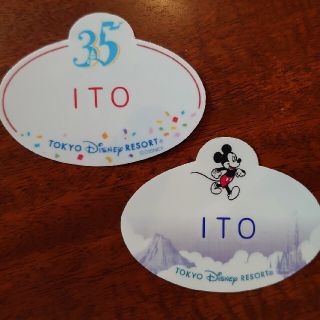 35周年 ディズニーキャスト風ネームタグ ネームプレートの通販 by キノ