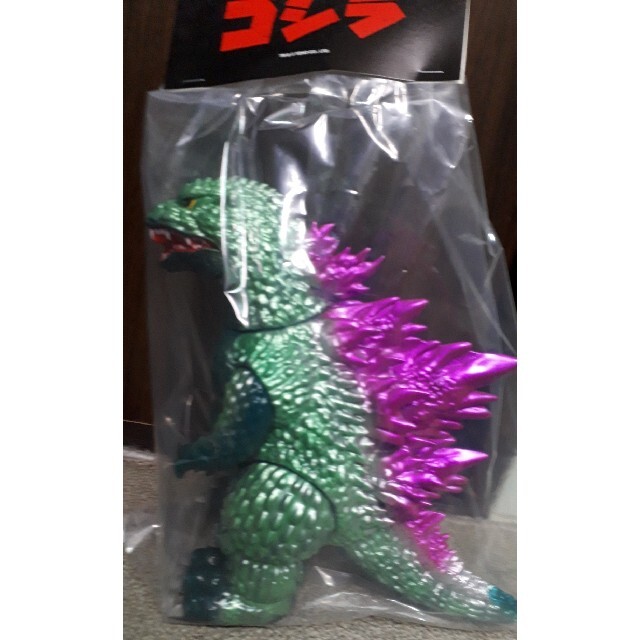 MEDICOM TOY - 安楽安作ゴジラ（ゴジラ2000 ミレニアム版）メディコム