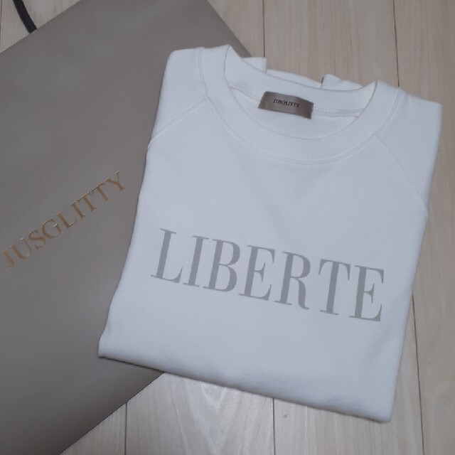 JUSGLITTY - ジャスグリッティー☆ロゴスウェットの通販 by ちょこ's