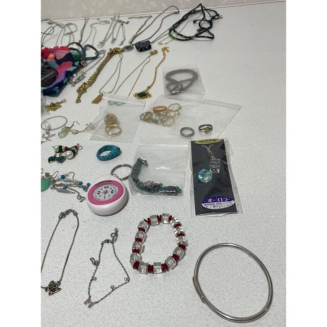 アクセサリーまとめ アクセサリーまとめ売り 2.2キロ アクセサリー