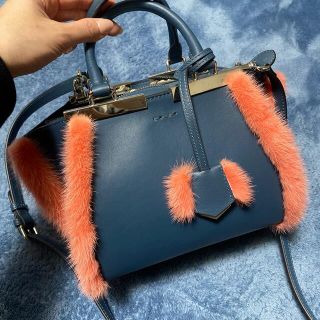 FENDI（ファー ・ ハンドバッグ）のフリマアイテム一覧