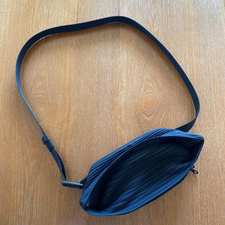 PLEATS PLEASE ISSEY MIYAKE（ボディバッグ/ウエストポーチ）のフリマ