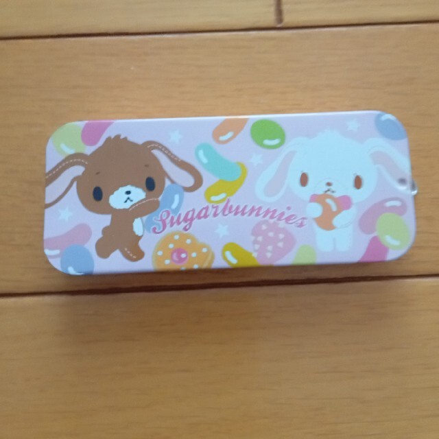 サンリオ シュガーバニーズ ばんそうこう入スライドケースの通販 by LU