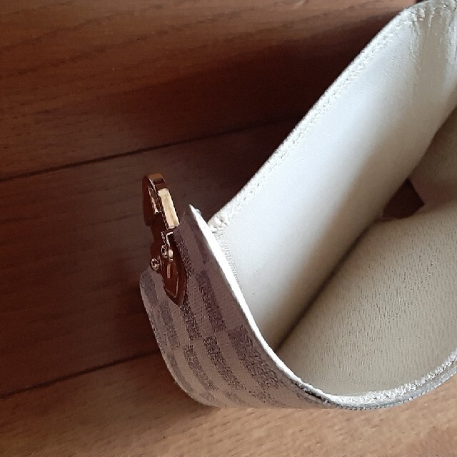 箱、袋、シリアルナンバー付き JIB ミニチュアギフトボックス 2025