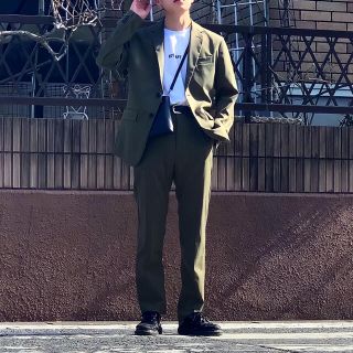 カーキ セットアップの通販 by みっちー's shop｜ラクマ