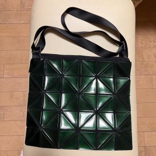 PLEATS PLEASE ISSEY MIYAKE（ショルダーバッグ）のフリマアイテム一覧