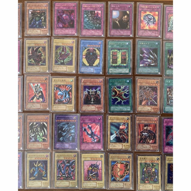 遊戯王カード 初期 レアカード まとめ売り 124枚＋α 遊戯王カード レア