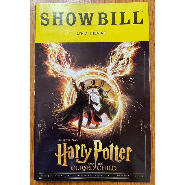 ブロードウェイ『ハリー・ポッターと呪いの子』『MJ』パンフレット2冊