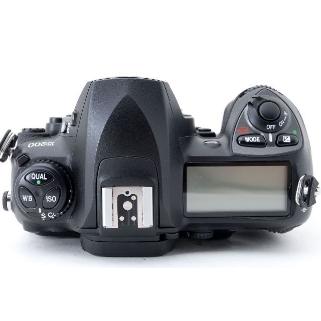 Nikon D200 ボディ ショット数4603枚 A012 Nikon D200 body, shutter
