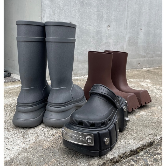 BALENCIAGA - Balenciaga crocs bootsの通販 by 3｜バレンシアガならラクマ