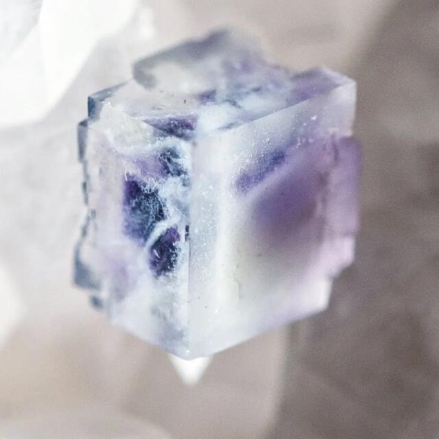 ヤオガンシャン ポーセリンフローライト A578 天然石 原石 鉱物 鉱石