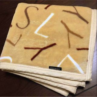 Yves Saint Laurent Beauteのフリマアイテム一覧