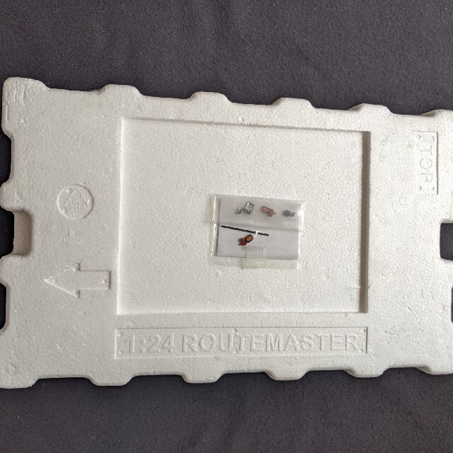 サンスター ルートマスター ロンドンバス 1/24 Sun Star 新品未使用の