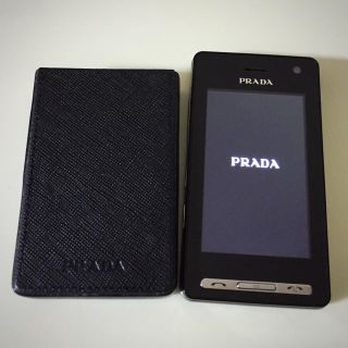PRADA（スマートフォン/携帯電話）のフリマアイテム一覧