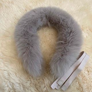 Max Mara（ファー ・ マフラー/ショール）のフリマアイテム一覧