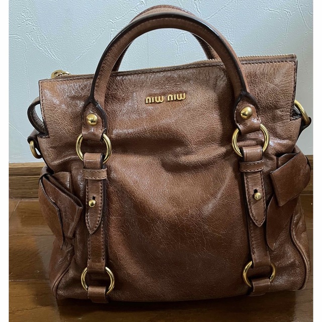MIU MIU - miumiu バッグ ブラウンの通販 by ちょこぴ's shop｜ミュウ