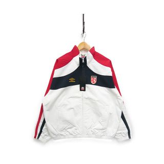 Supreme（ナイロンジャケット）のフリマアイテム一覧