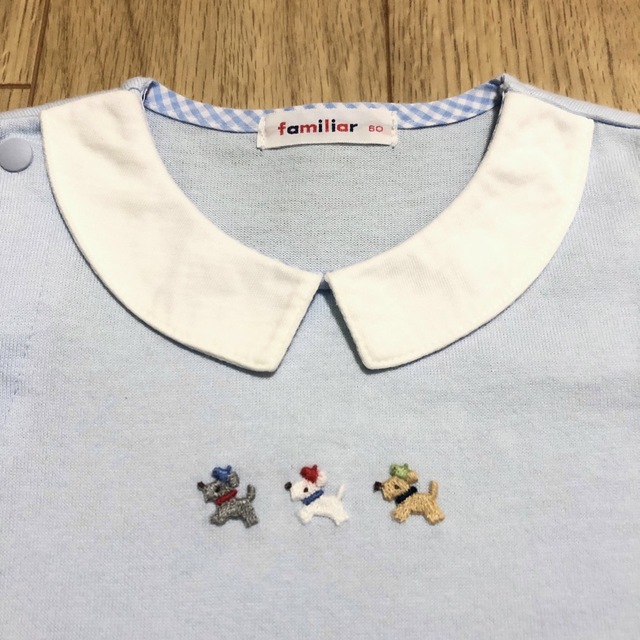 familiar - familiar ファミリア 白襟 水色 犬 刺繍 半袖 ロンパース