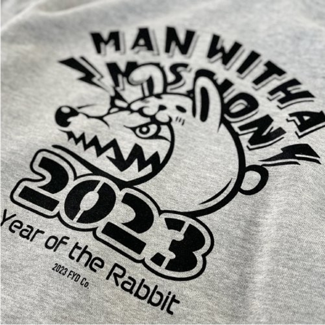 MAN WITH A MISSION - MAN WITH A MISSION 干支 兎パーカー 新品 未
