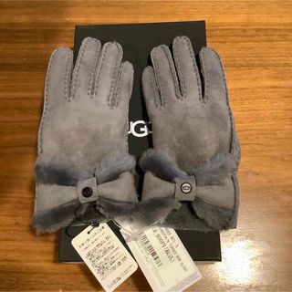 UGG（手袋 ・ ピンク/桃色系）のフリマアイテム一覧