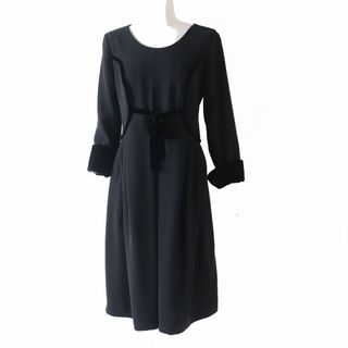GIORGIO ARMANI（ひざ丈ワンピース）のフリマアイテム一覧