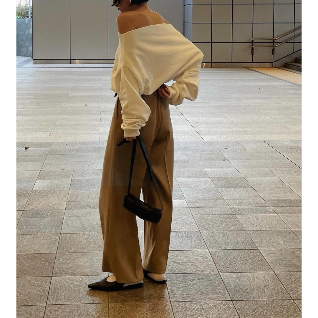 ETRE TOKYO - ETRE TOKYO🤍デザインネックスウェットプルオーバー 新品