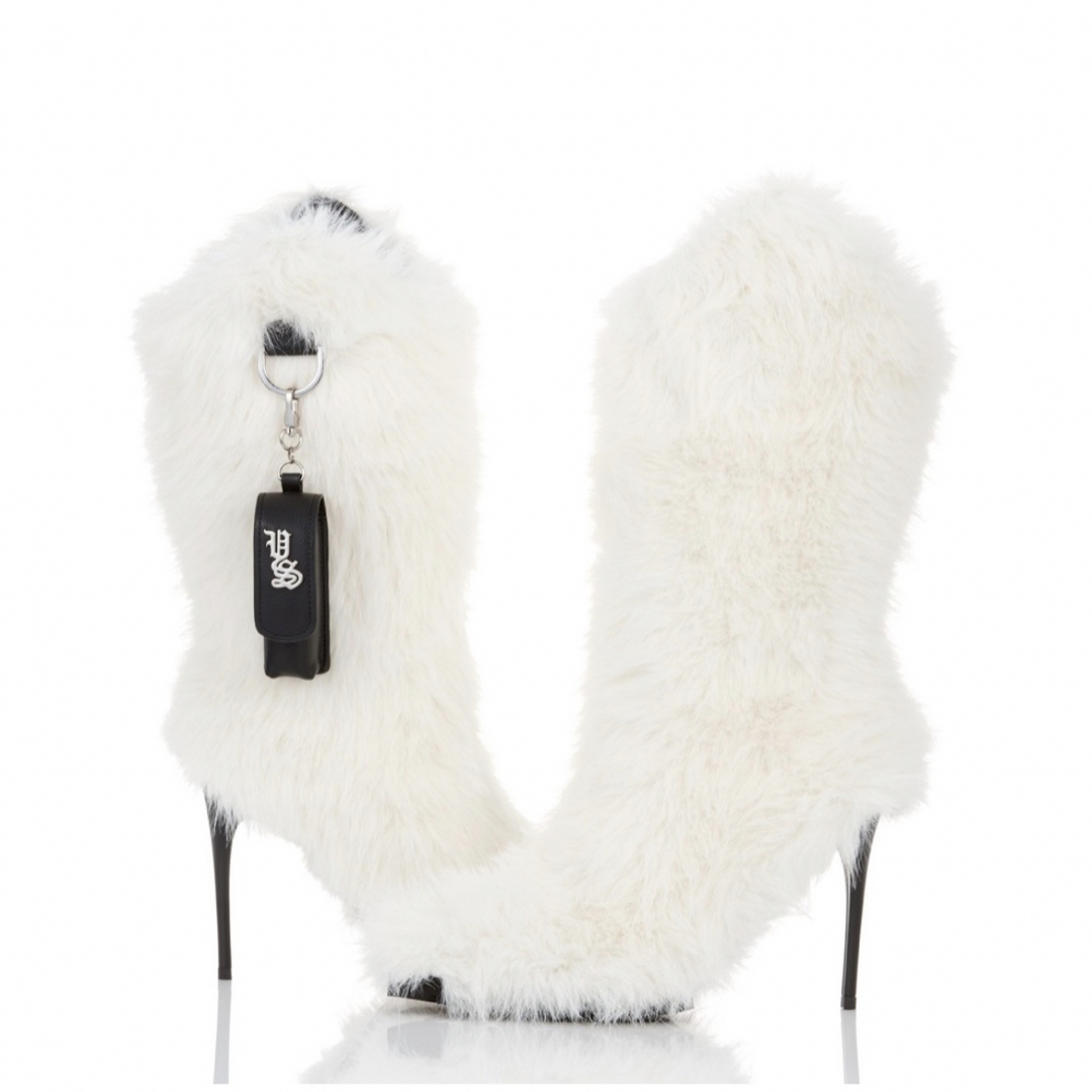 Yellow boots - YELLO ファーブーツの通販 by Momo.SHOP♡｜イエロー