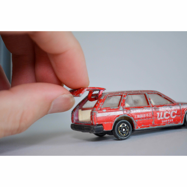 トミカ No.34 日産 ブルーバード ワゴン UCC 1984年 日本製の通販 by